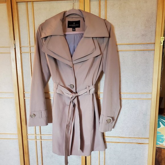 Light Beige London Fog Jacket/Trenchcoat Size Small - Picture 1 of 6